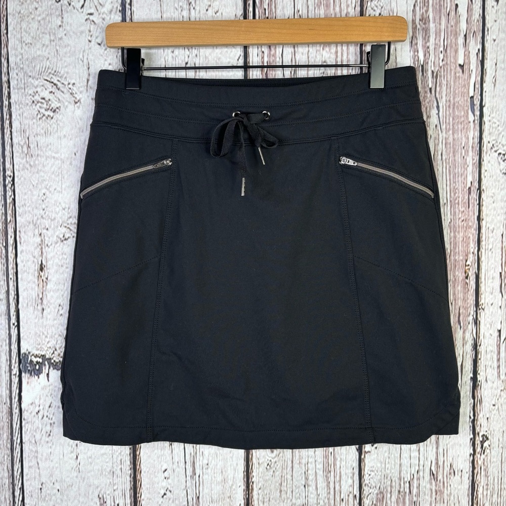 Athleta Black Metro Skort‎ Size Small Tall Attached Mesh Shorts Zip Pockets Gym